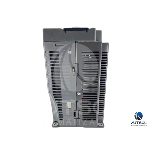 ASD-A2-2043-F (2) Servocontrolador Delta ASD-A2-2043-F – 2KW, 400V Trifásico, Lazo Cerrado, DMCNET