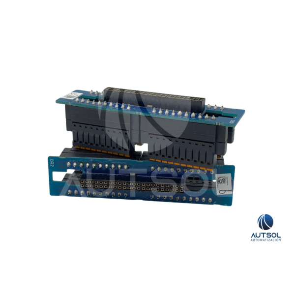 UB-10-IO32D (3) Bloque de Terminales de E/S Delta UB-10-IO32D – Conector DB40 para PLC AS300
