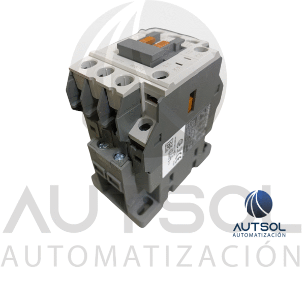 Contactor Trifásico Carlo Gavazzi CC12SA120 | 12A AC-3 | Bobina 120VAC | 3 Polos + 1 Auxiliar NA | Montaje Riel DIN