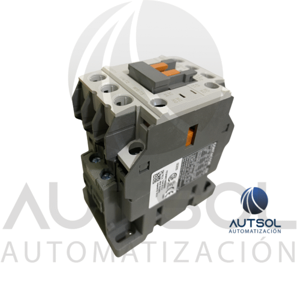 Contactor Trifásico Carlo Gavazzi CC22SA120 | 22A AC-3 | Bobina 120VAC | 3 Polos + 1 Auxiliar NA | Riel DIN