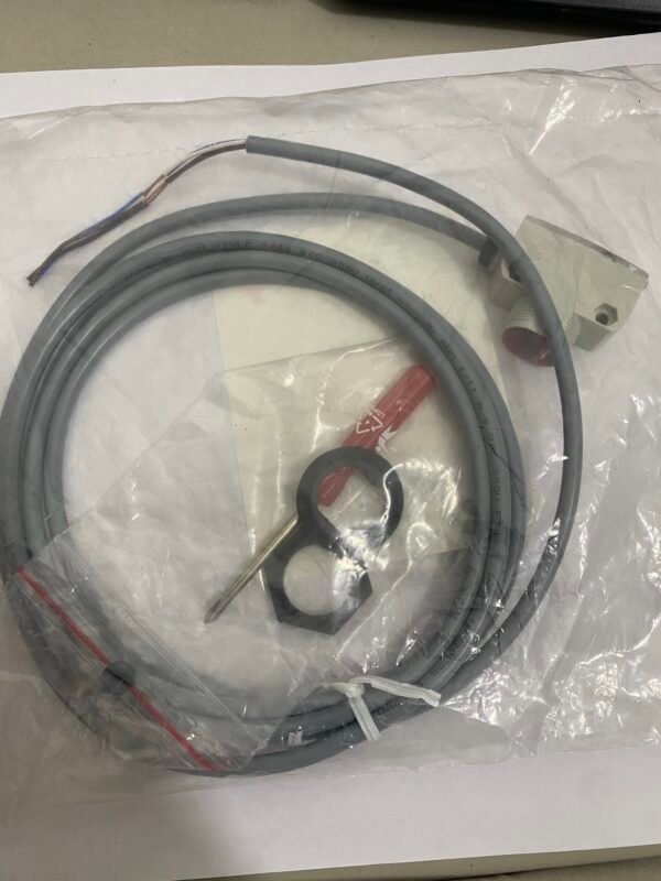 Sensor Fotoeléctrico Carlo Gavazzi PH18CND10NASA | Difuso 1m (1000mm) | Salida NPN NA | Rectangular Cable