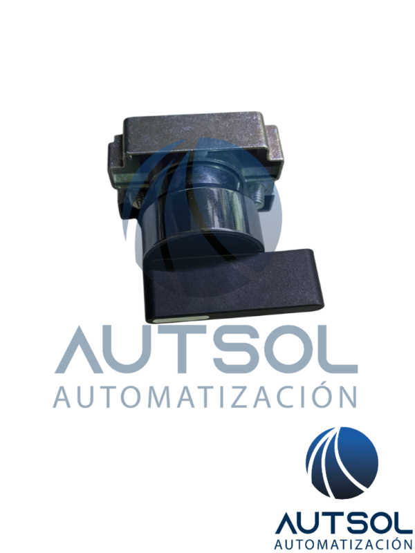 2AS2E-3 (1) Selector de 3 Posiciones con Llave Altech 2AS2E-3 | Serie 22 mm 2A Series | Mantenido (Maintained) | Posiciones Left-Center-Right (45°) | Extracción de Llave en Posición Central | Bisel de Plástico Negro | Montaje 22.5 mm