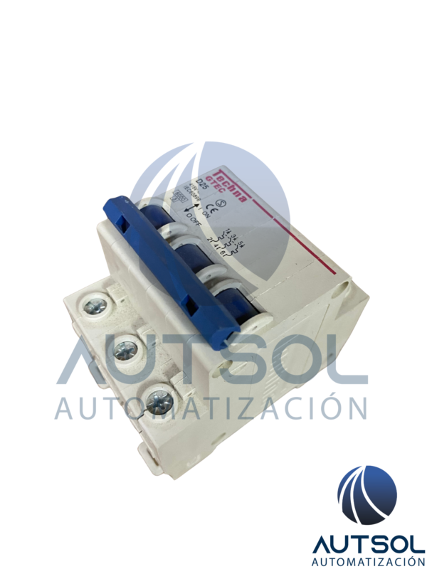 Interruptor Termomagnético / Protector Suplementario de 3 Polos Altech 3D25 | Corriente Nominal 25 A | Curva de Disparo D | Voltaje 480Y/277 VCA | Capacidad de Interrupción 10 kA | Montaje en Riel DIN | Serie V-EA / UL 1077