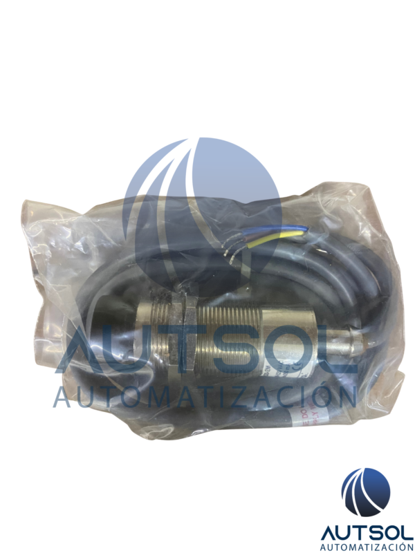 Sensor de Proximidad Inductivo Cilíndrico Altech AIS30N15AW220-2M | Rosca M30 | Alimentación 20–250 VCA | Salida Normalmente Abierta (NO - 2 Hilos) | Distancia de Detección 15 mm (No Rasante) | Cable Integrado de 2 Metros | Cuerpo Metálico Latón Niquelado | Protección IP67